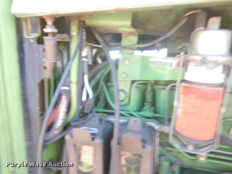 image for item DG4617 1976 John Deere 4630  tractor