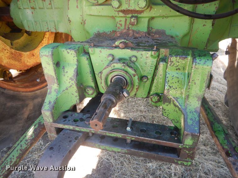 image for item DG4617 1976 John Deere 4630  tractor