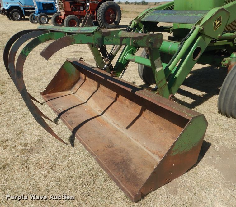 image for item DG4617 1976 John Deere 4630  tractor