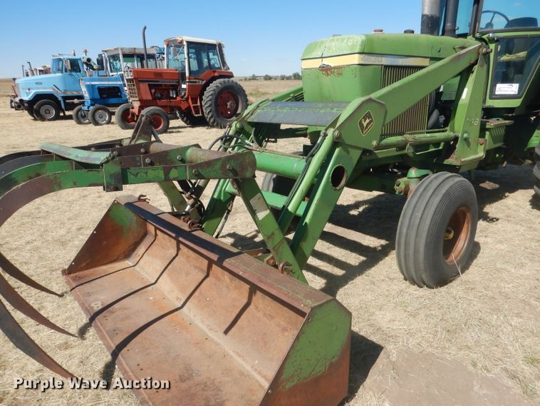 image for item DG4617 1976 John Deere 4630  tractor