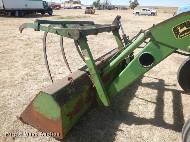 image for item DG4617 1976 John Deere 4630  tractor
