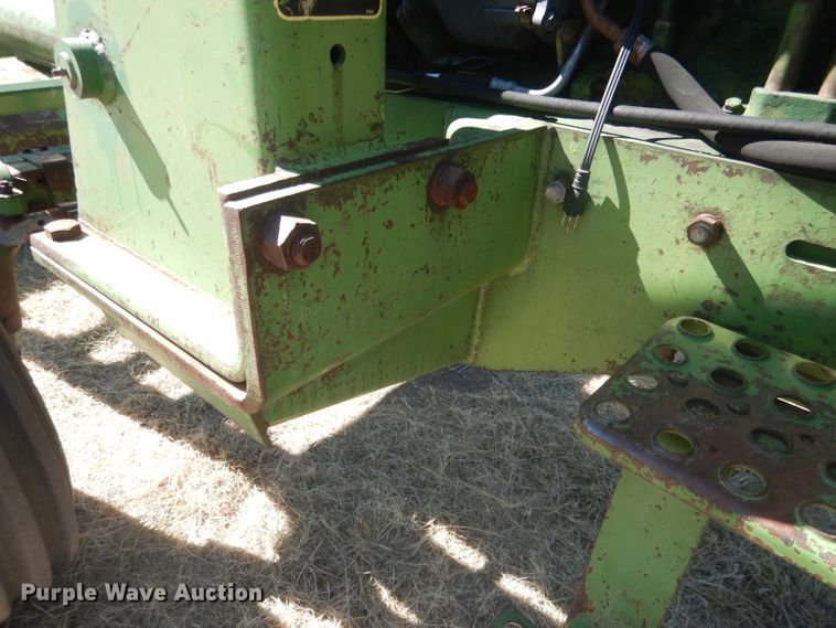 image for item DG4617 1976 John Deere 4630  tractor