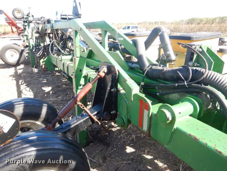 image for item DG4624 John Deere 7300 Max Emerge 2 no-till planter