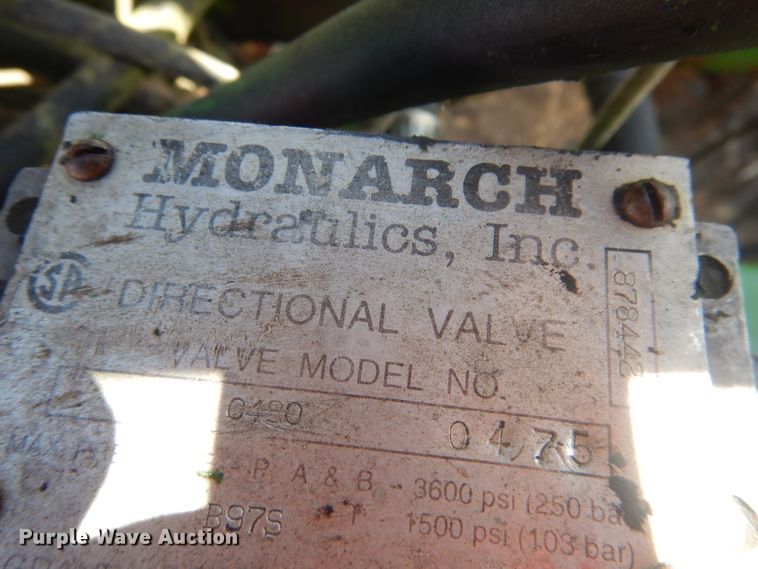 image for item DG4624 John Deere 7300 Max Emerge 2 no-till planter