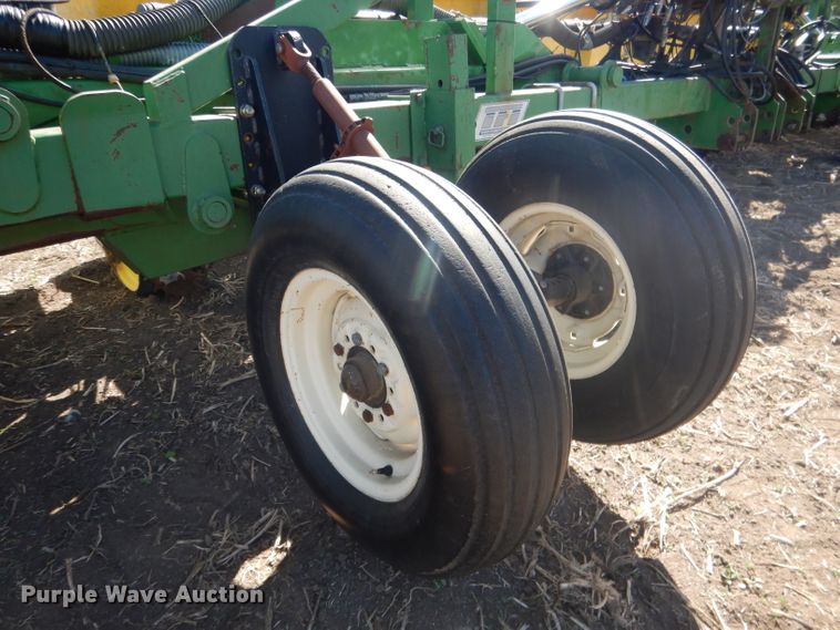 image for item DG4624 John Deere 7300 Max Emerge 2 no-till planter