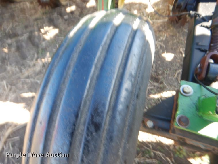 image for item DG4624 John Deere 7300 Max Emerge 2 no-till planter