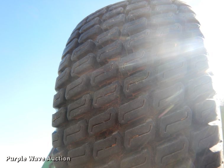 image for item DG4624 John Deere 7300 Max Emerge 2 no-till planter