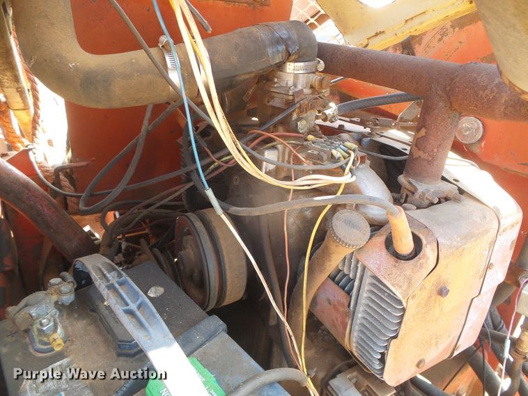 image for item DG8299 Gehl 2600  skid steer loader