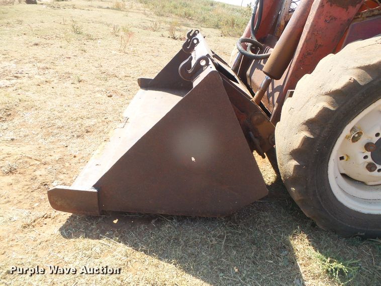 image for item DG8299 Gehl 2600  skid steer loader