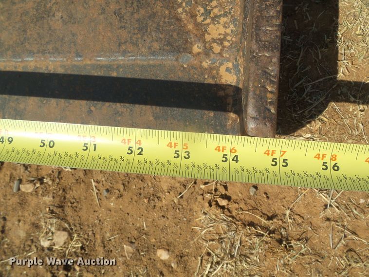 image for item DG8299 Gehl 2600  skid steer loader