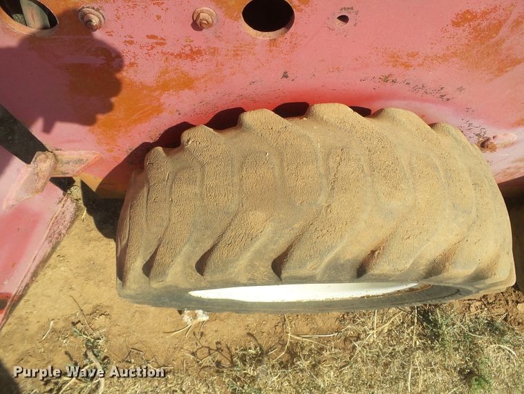 image for item DG8299 Gehl 2600  skid steer loader