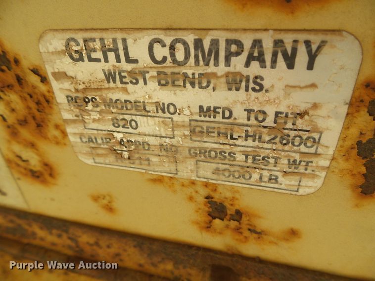 image for item DG8299 Gehl 2600  skid steer loader