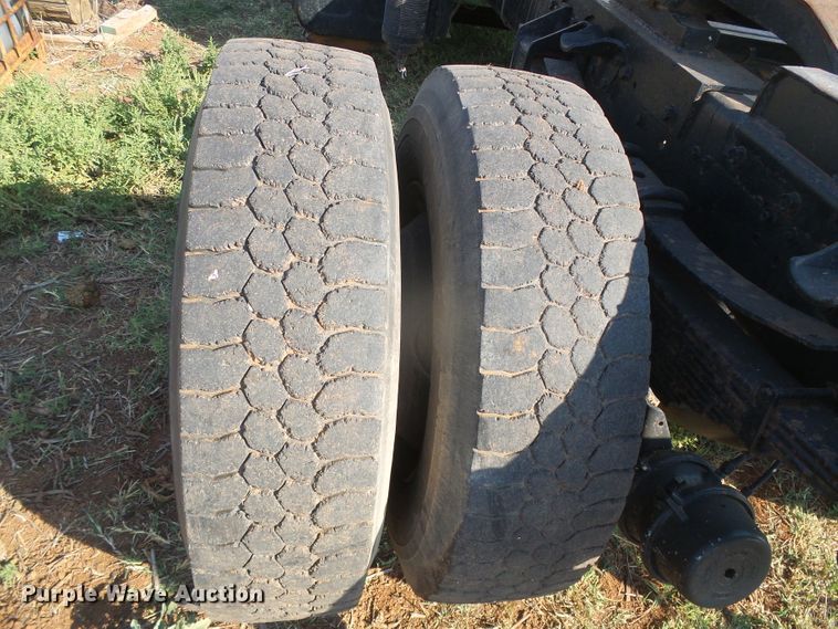 image for item DG8300 1983 GMC Brigadier  semi truck