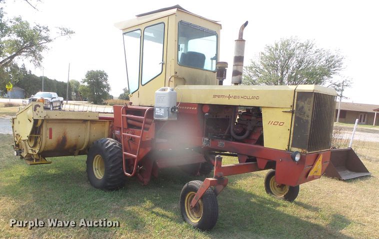 image for item DG8303 New Holland 1100  windrower