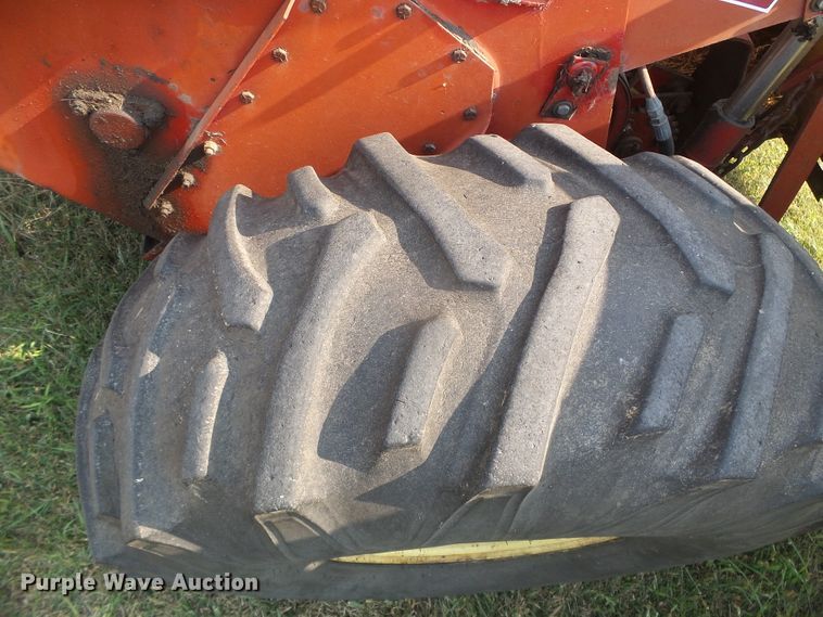 image for item DG8303 New Holland 1100  windrower