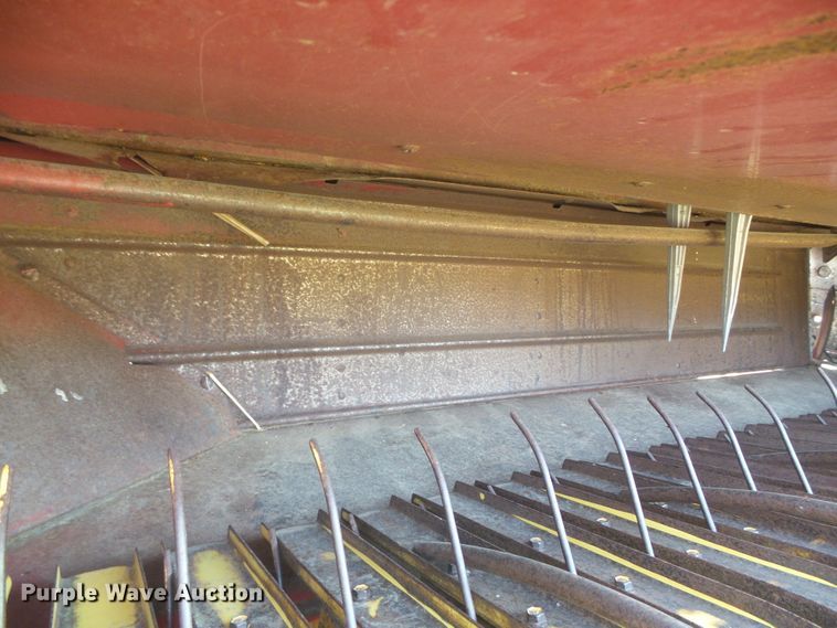 image for item DG8304 New Holland 320  small square baler