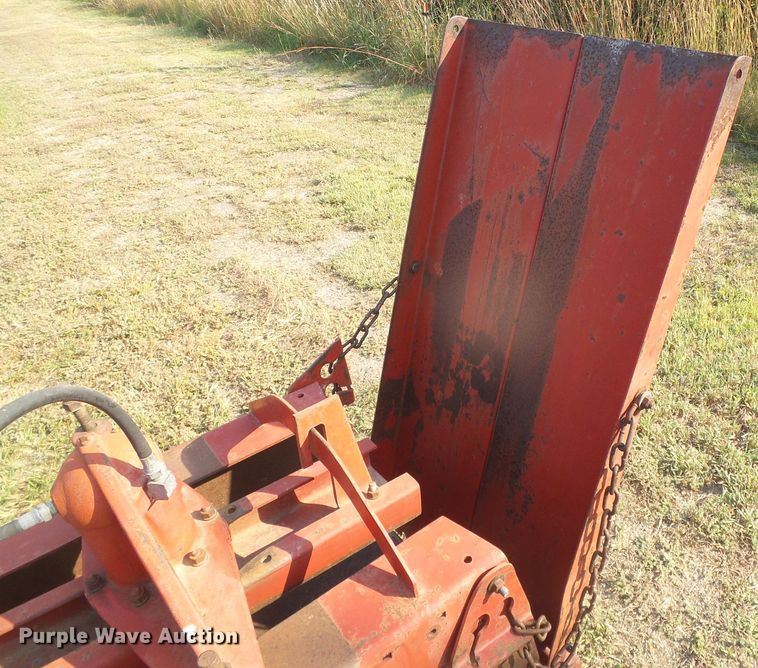 image for item DG8304 New Holland 320  small square baler