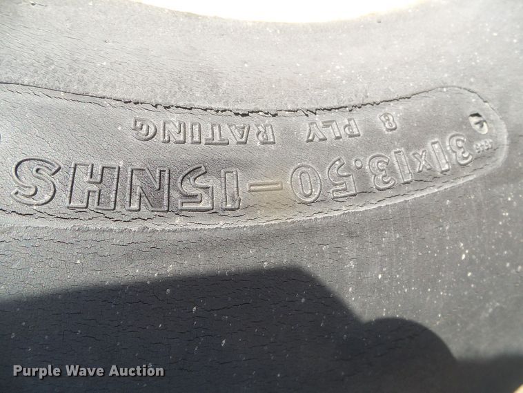 image for item DG8304 New Holland 320  small square baler