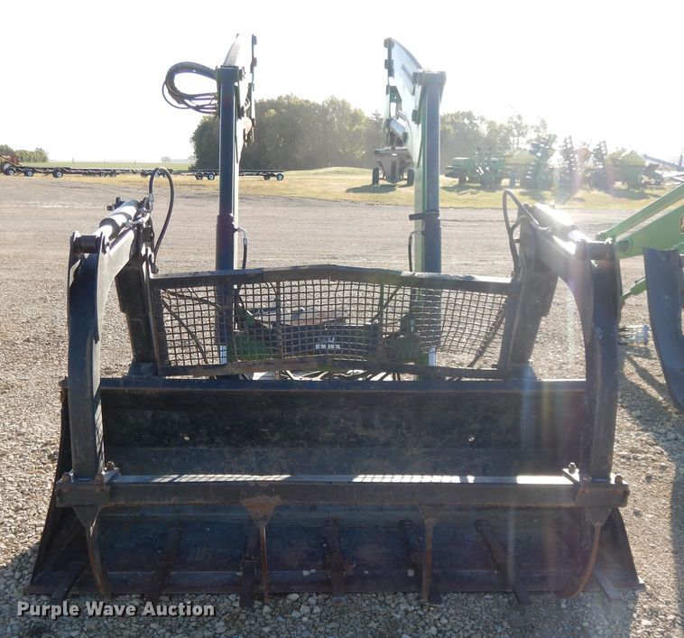 image for item DH0111 2013 ALO Quicke loader