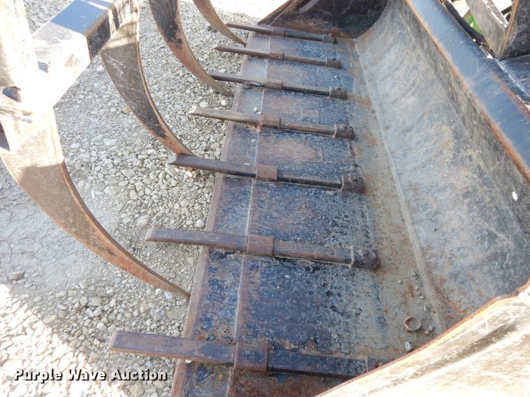 image for item DH0111 2013 ALO Quicke loader