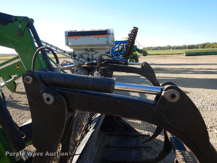 image for item DH0111 2013 ALO Quicke loader