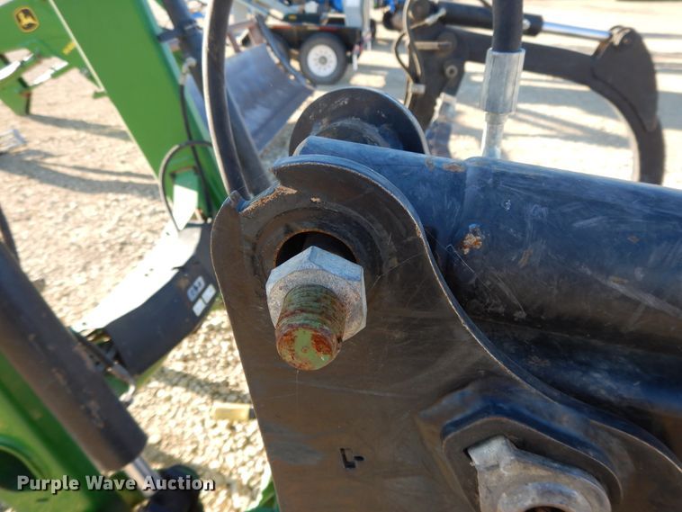 image for item DH0111 2013 ALO Quicke loader