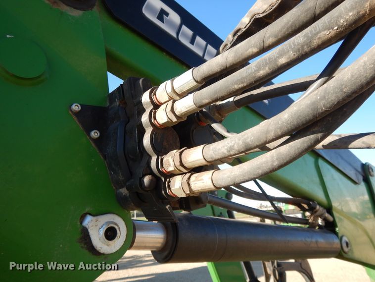 image for item DH0111 2013 ALO Quicke loader