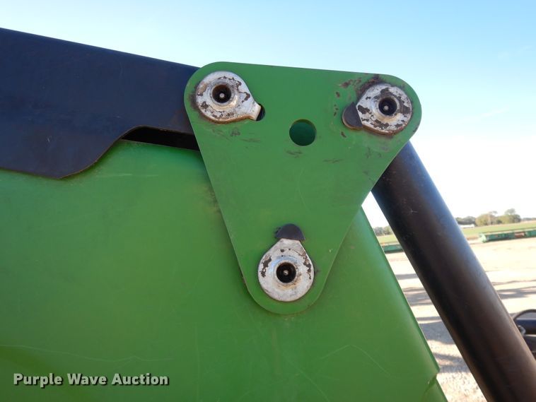 image for item DH0111 2013 ALO Quicke loader