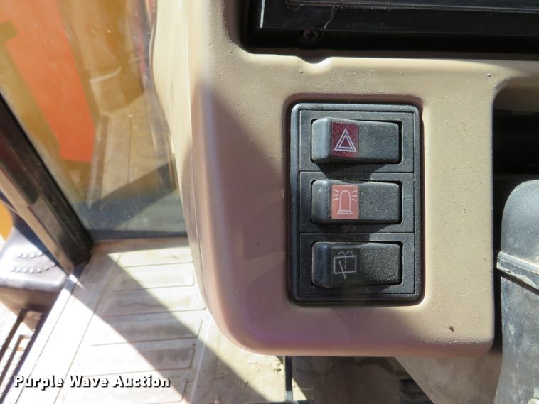 image for item DH1236 2004 Case IH MXM130  MFWD tractor