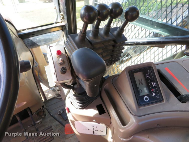 image for item DH1236 2004 Case IH MXM130  MFWD tractor