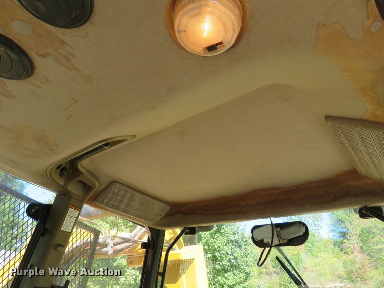 image for item DH1236 2004 Case IH MXM130  MFWD tractor