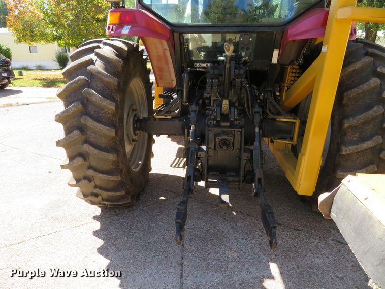 image for item DH1236 2004 Case IH MXM130  MFWD tractor