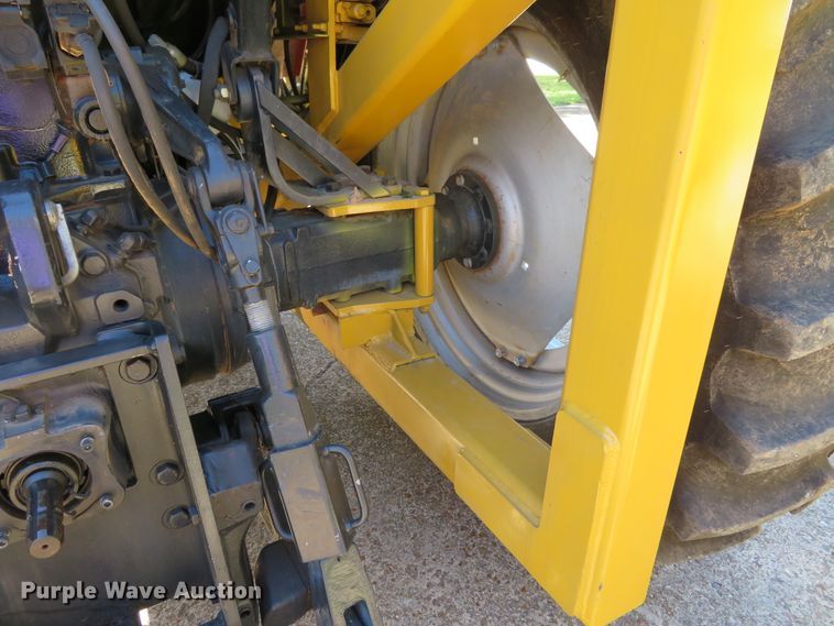 image for item DH1236 2004 Case IH MXM130  MFWD tractor