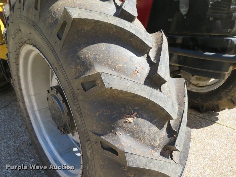 image for item DH1236 2004 Case IH MXM130  MFWD tractor