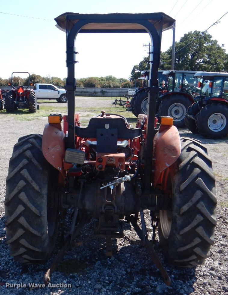 image for item DH5383 Massey-Ferguson 250  tractor