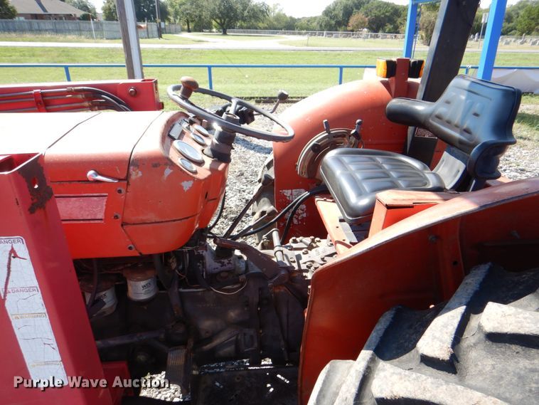 image for item DH5383 Massey-Ferguson 250  tractor