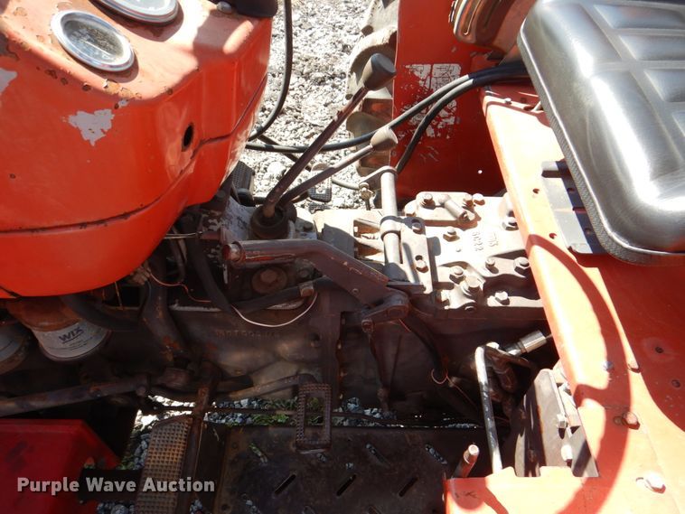 image for item DH5383 Massey-Ferguson 250  tractor