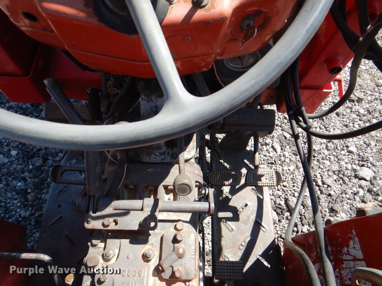 image for item DH5383 Massey-Ferguson 250  tractor