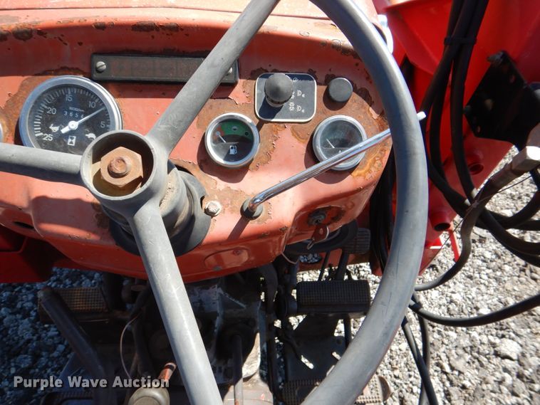 image for item DH5383 Massey-Ferguson 250  tractor