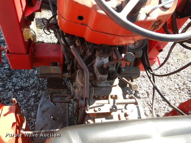 image for item DH5383 Massey-Ferguson 250  tractor