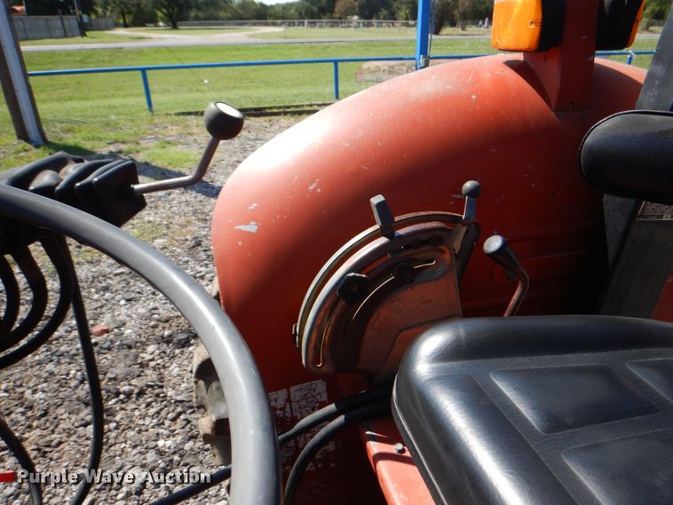 image for item DH5383 Massey-Ferguson 250  tractor