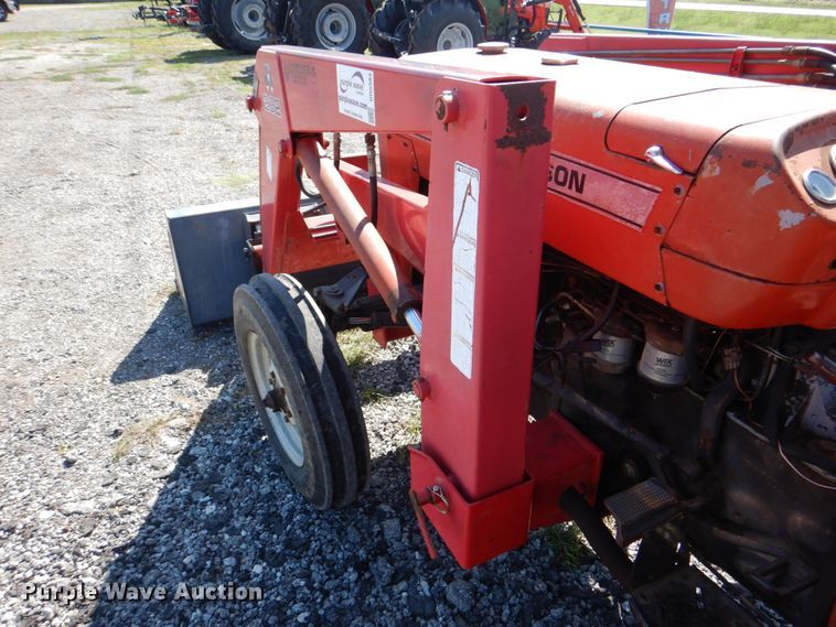 image for item DH5383 Massey-Ferguson 250  tractor