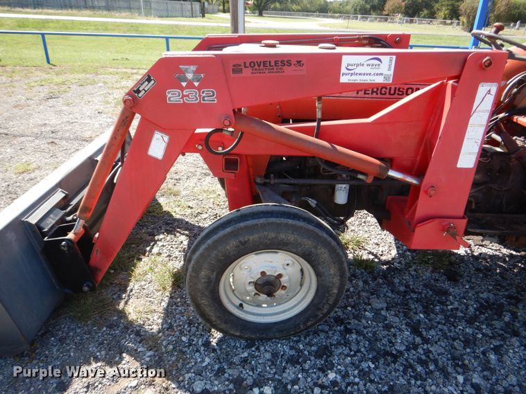 image for item DH5383 Massey-Ferguson 250  tractor