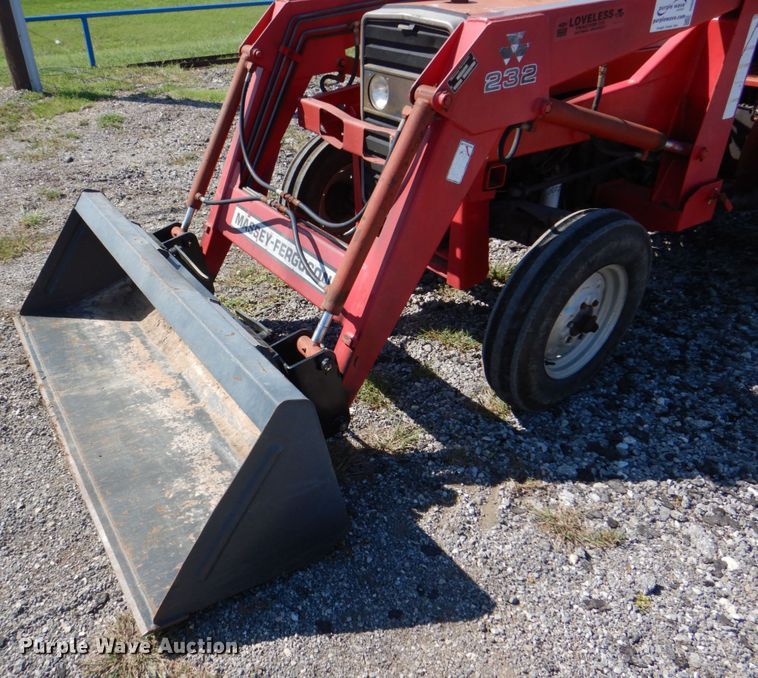 image for item DH5383 Massey-Ferguson 250  tractor