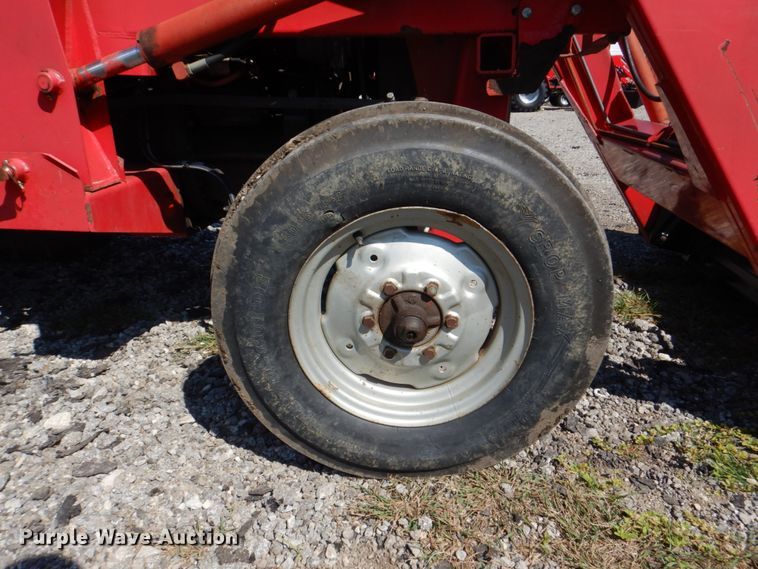 image for item DH5383 Massey-Ferguson 250  tractor