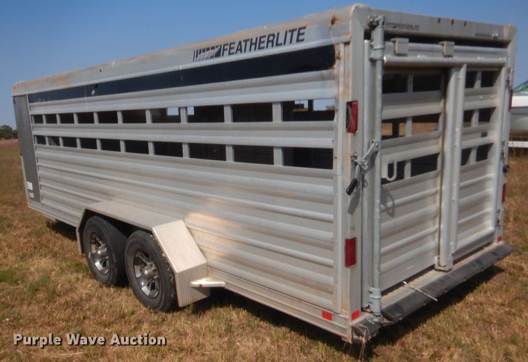 image for item DJ2042 2018 Featherlite 8107-6716-STD livestock trailer