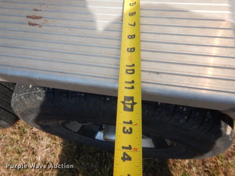 image for item DJ2042 2018 Featherlite 8107-6716-STD livestock trailer