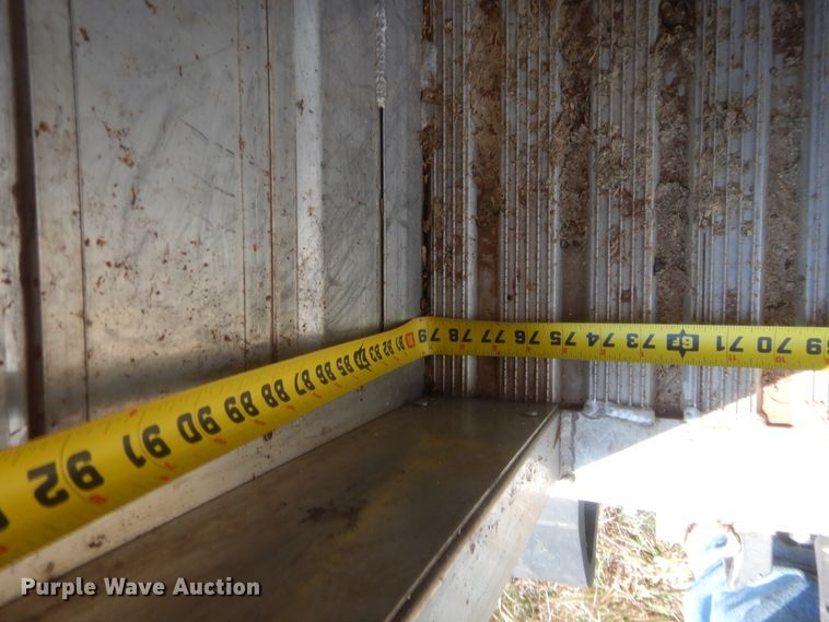 image for item DJ2042 2018 Featherlite 8107-6716-STD livestock trailer