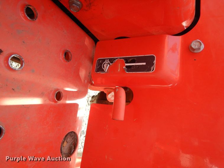 image for item DJ6609 2017 Kubota L3901D  MFWD tractor