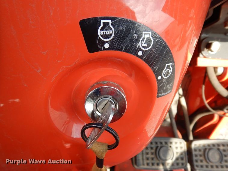 image for item DJ6609 2017 Kubota L3901D  MFWD tractor